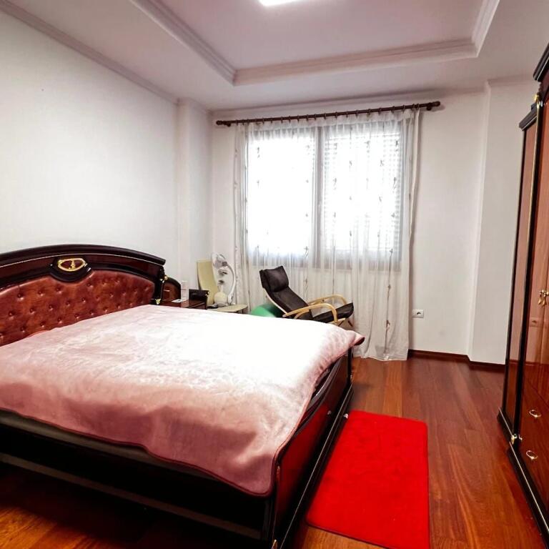 Appartamento in via Bogdaneve 2+1+2 bagni+ grande balcone+ camera guardaroba+ deposito+ 2
