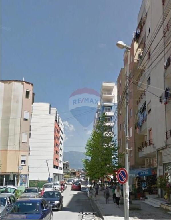 Apartment 1+1 for sale - Yzberisht.