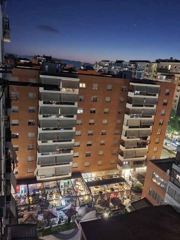 Apartament 1+1 Me Qira në Kompleksin Delijorgji,Tiranë