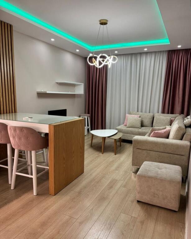 APPARTAMENTO 2+1+2 IN AFFITTO – CASA ITALIA