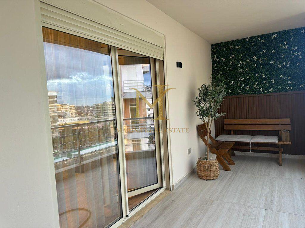 JEPET ME QERA APARTAMENT NE PLAZH PRANE DETIT!
