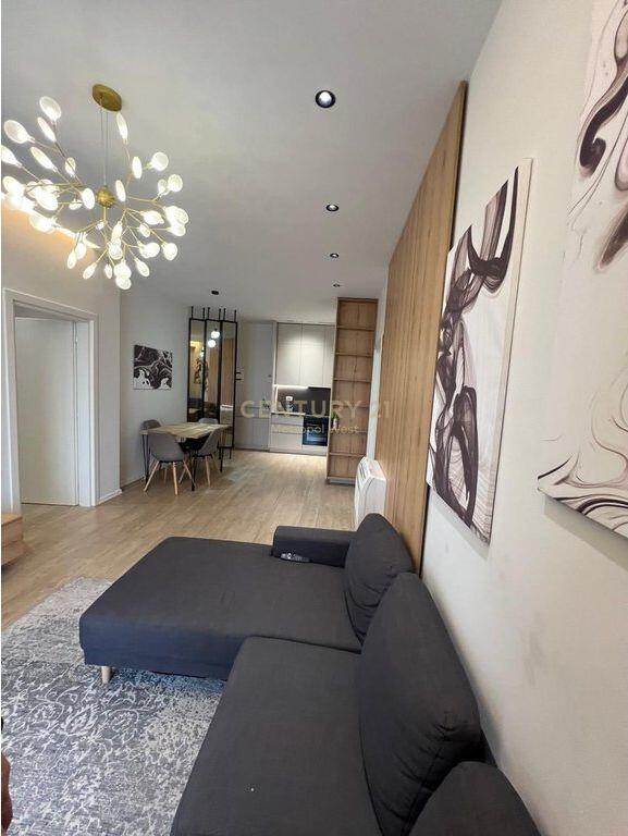 Appartamento 2+1+2 in affitto presso Garden Building Residence, Via Kavajës! 1.500 € /Mese Sup. Totale 110m2