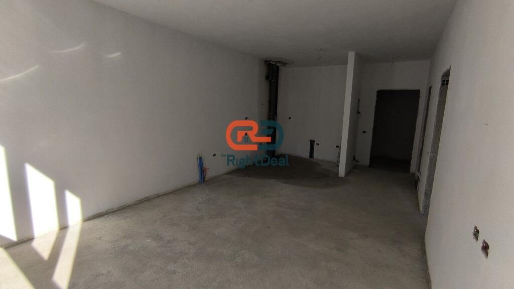 Tek Splendor Residence, Shitet Apartament 1+1 Me Planimetri Te Rregullt !!