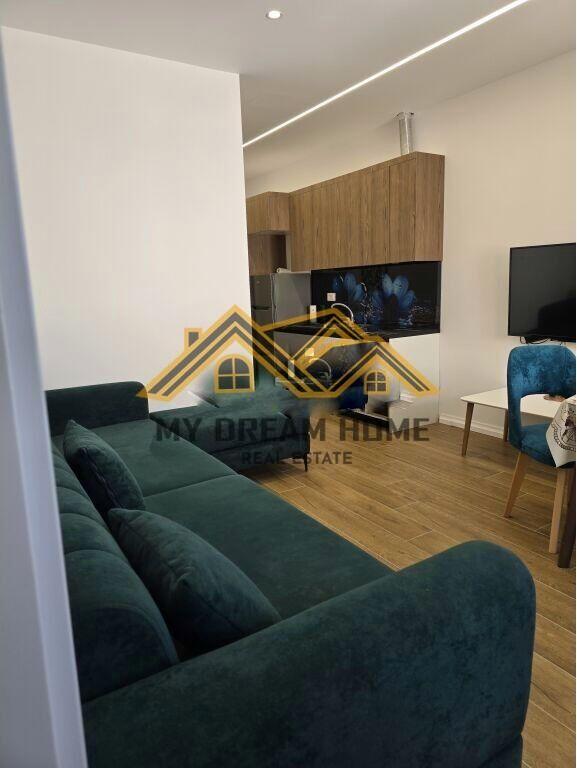 Appartamento 1+1 con Vista Mare a Shkëmbi i Kavajës!