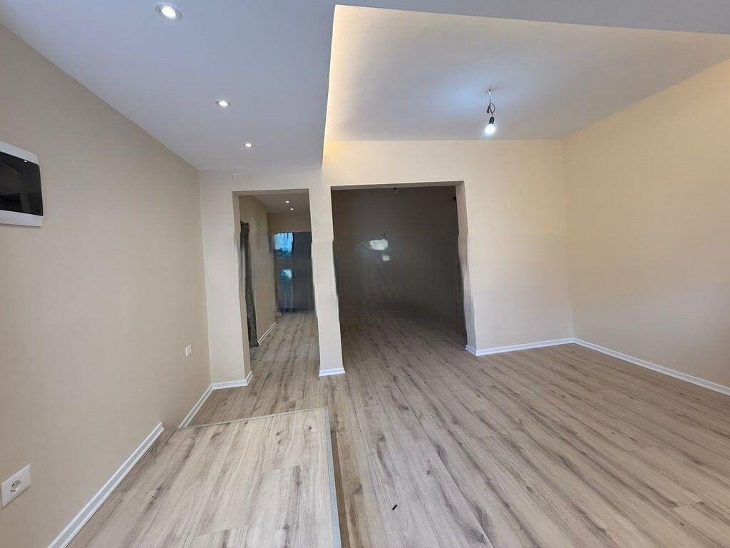 Apartment 2+1+ Veranda for rent in Ali Dem near the Women's Prison !!!! 400 € /Month
