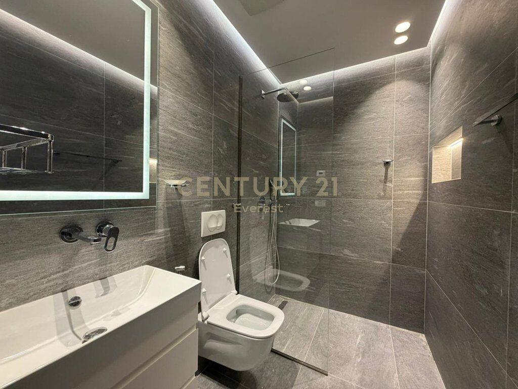 RESIDENZA KODRA DIELLIT 1, APPARTAMENTO 3+1 CON CABINA ARMADIO IN AFFITTO 1.200 € /Mese Sup. Totale 126m2