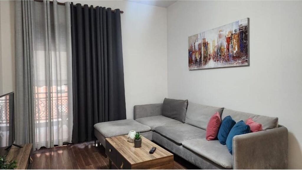 Super apartament 1+1+post parkimi per qira ----Kompleksi Delijorgji