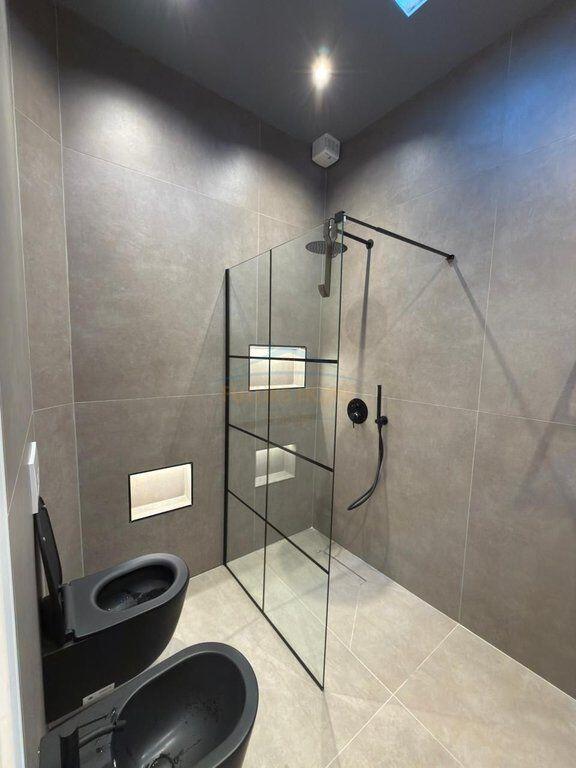 Affitto, 3° piano di una Villa