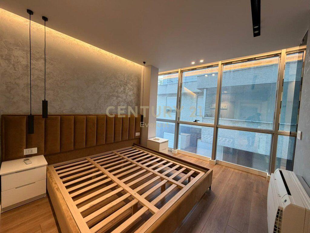 RESIDENZA KODRA E DIELLIT 1 – APPARTAMENTO 3+1 CON CABINA ARMADIO, IN AFFITTO