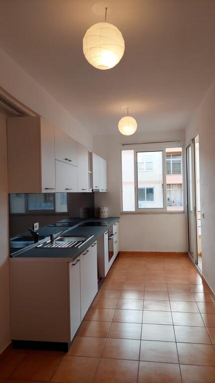 2+1, complesso fratar a Astir, prezzo 450 euro
