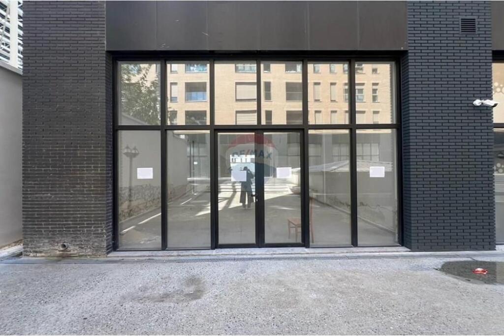 SHOP FOR RENT - AT FORMER PROFARMA