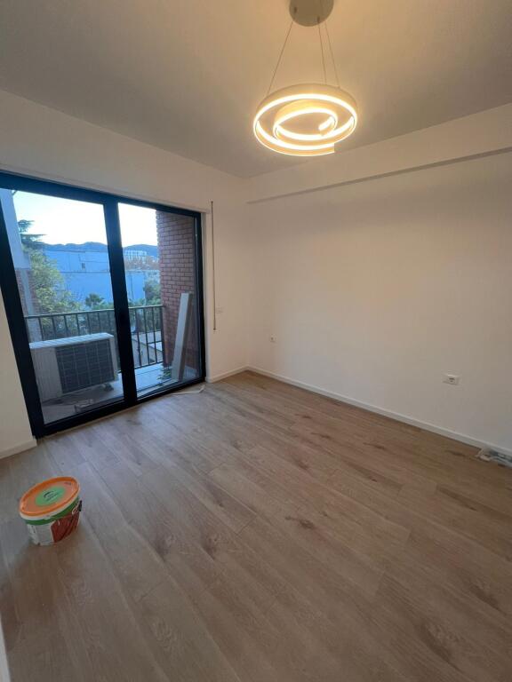 🏢 Spazio ufficio in Myslym Shyr