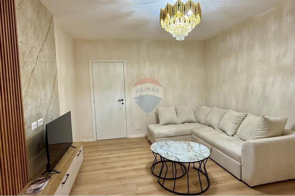 APARTAMENT 2+1 PËR QIRA NE ASTIR