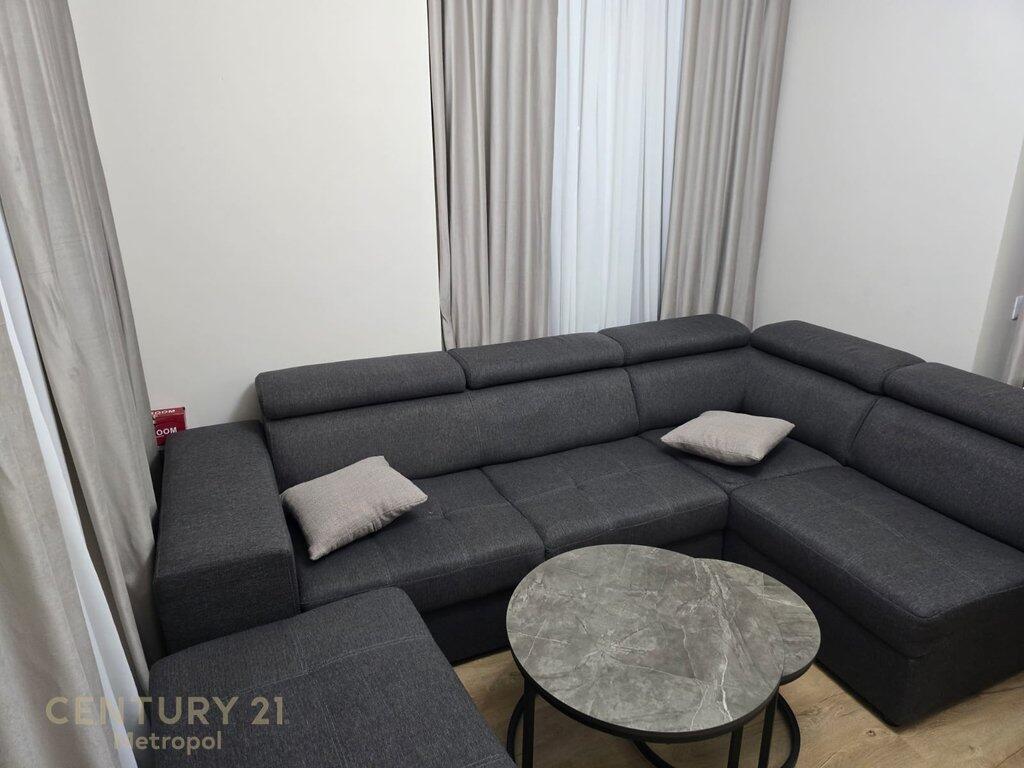 Apartament 1+1 Me Qira, Bulevardi i Ri 500 € /Muaj Sip. Totale  62m2