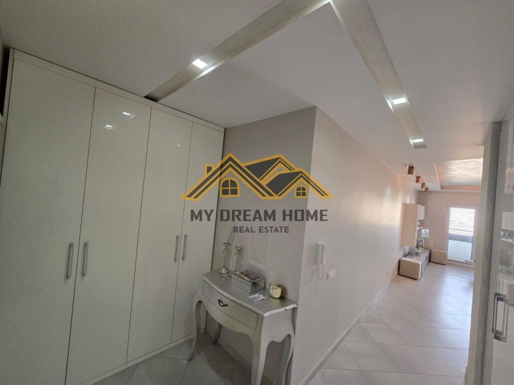 FOR SALE APARTMENT 2+1 CENTER DURRES