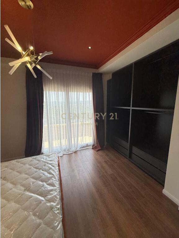 FARKE - RESIDENCA LAKE LAND, JAPIM ME QIRA APARTAMENT 2+1+POST PARKIMI 1,200 € /Muaj Sip. Totale  130m2