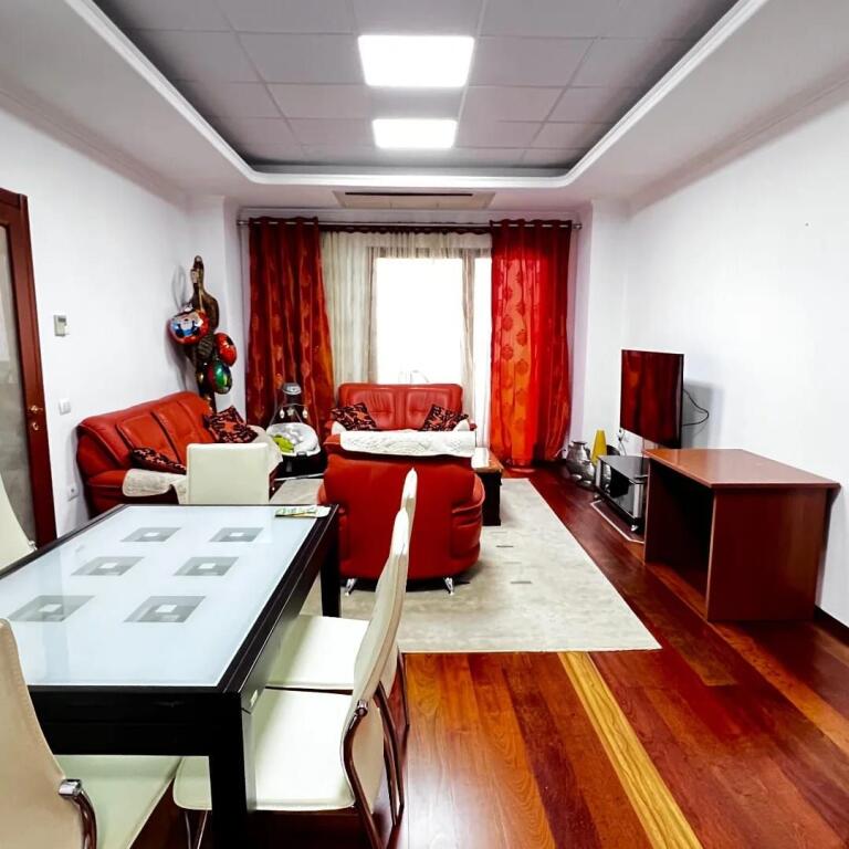 Appartamento in via Bogdaneve 2+1+2 bagni+ grande balcone+ camera guardaroba+ deposito+ 2
