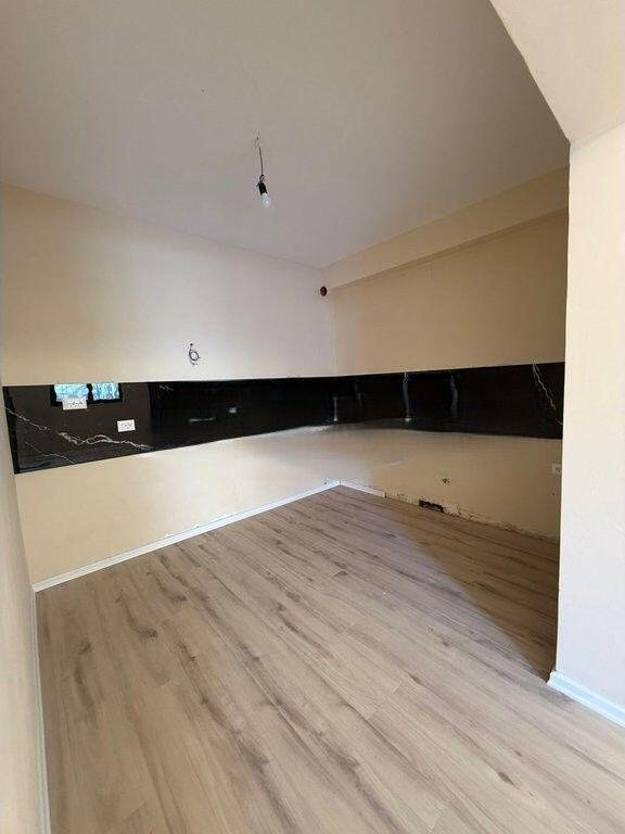 Apartment 2+1+ Veranda for rent in Ali Dem near the Women's Prison !!!! 400 € /Month