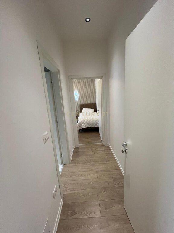 Appartamento 2+1+2 in affitto presso Garden Building Residence, Via Kavajës! 1.500 € /Mese Sup. Totale 110m2