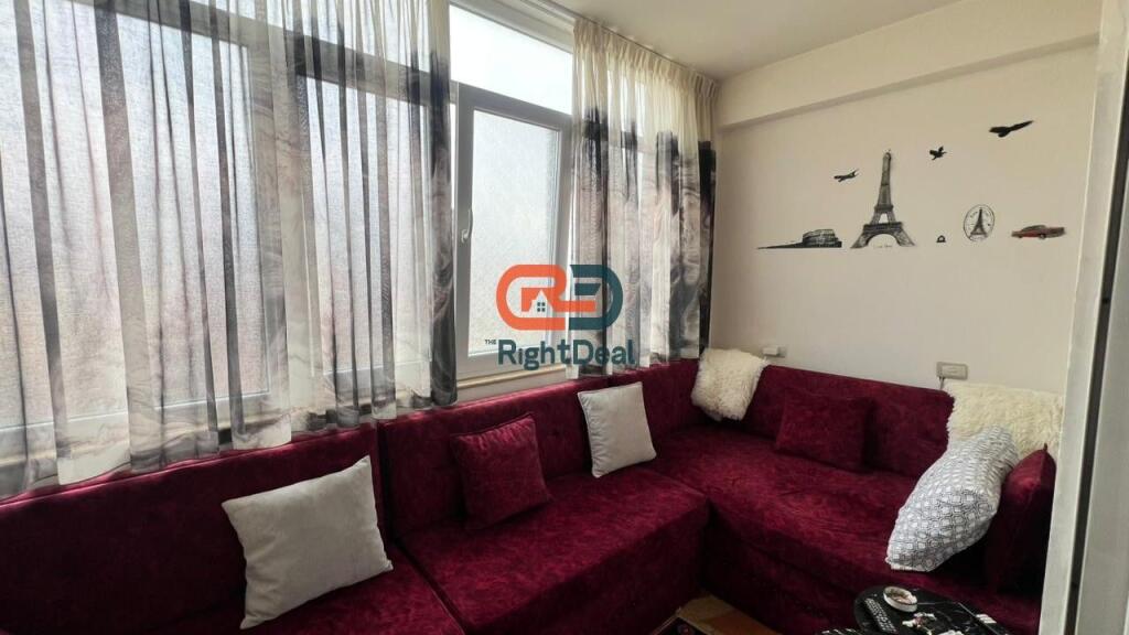 Tek Siri Kodra, Shitet Apartament 1+1 I Bollshem Ideal per Banim!!!