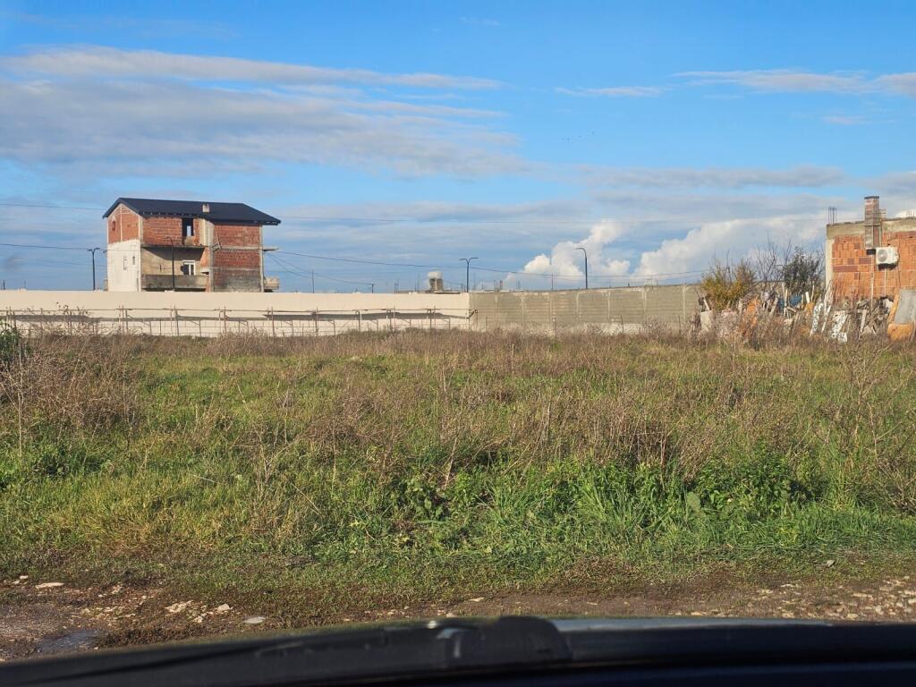 📍 Land for Sale 1100 m² – Former Këneta, Durrës