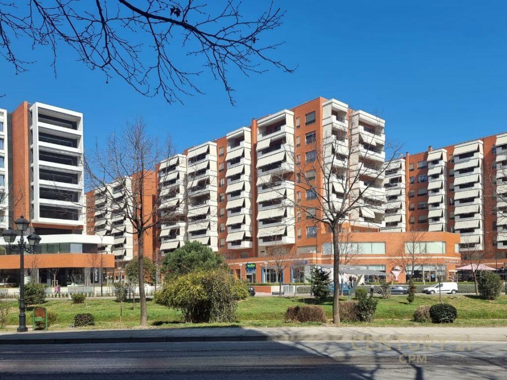 🏡 Jepet apartament 3+1+3 Poste Parkimi me qira te Kompleksi Delijorgji