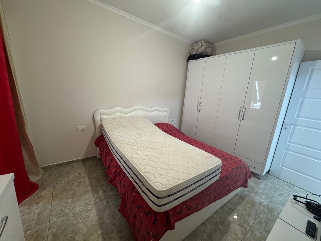 Apartament 2+1 me qera tek Ish Fusha e Aviacionit!