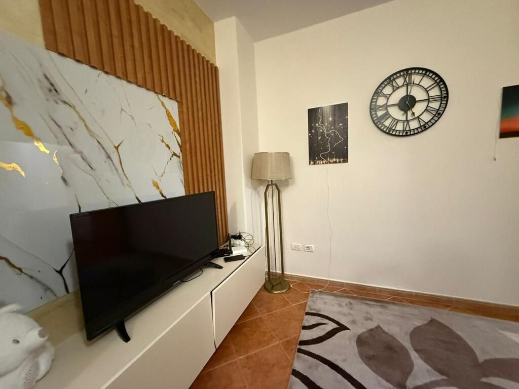 Apartment 1+1 for rent at Polyclinic, Durrës – 450€