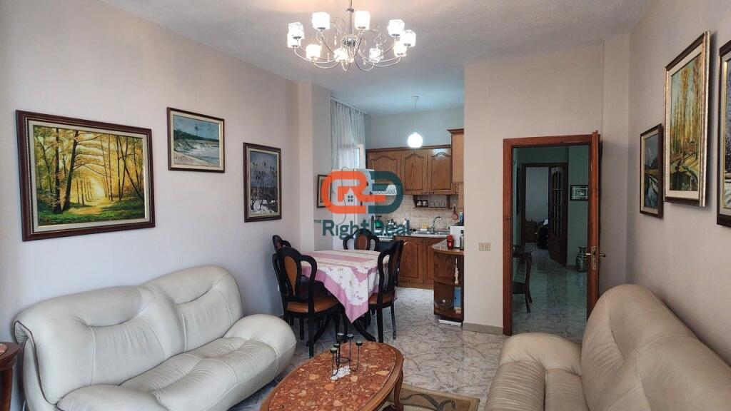 A Ali Dem, Appartamento 3+1 in Affitto, Completamente Arredato !!