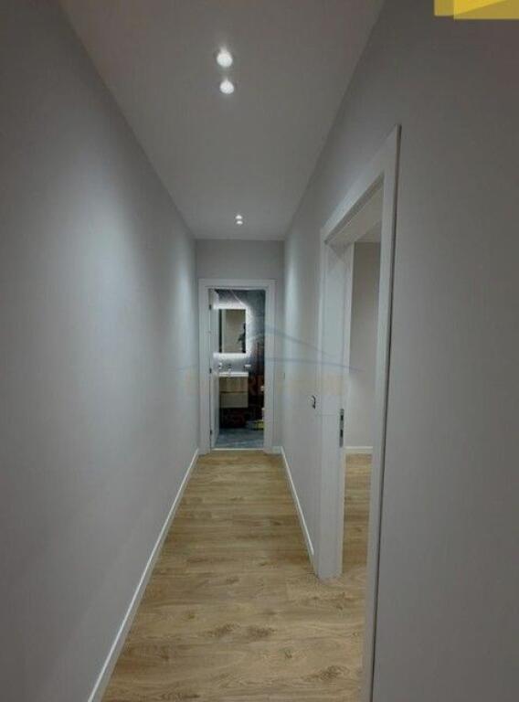 Shitet, Apartament 1+1 në Kodra e Diellit 2.
