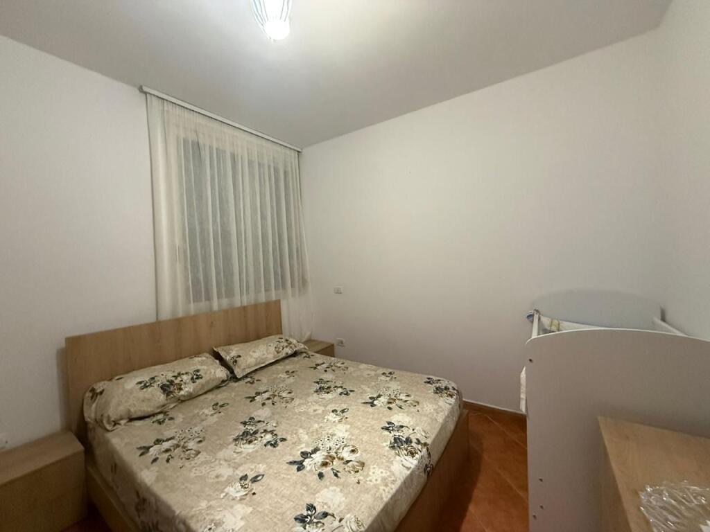 Apartment 1+1 for rent at Polyclinic, Durrës – 450€