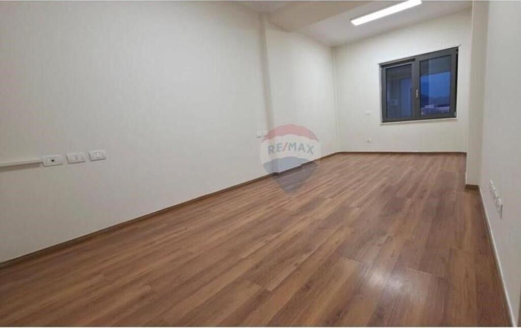 Office - For Sale - Karl Topia Square, Tirana(ID: 530221066-252)