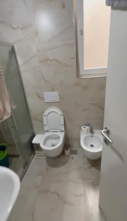 Apartament me qera 1+1 📍5 Maj