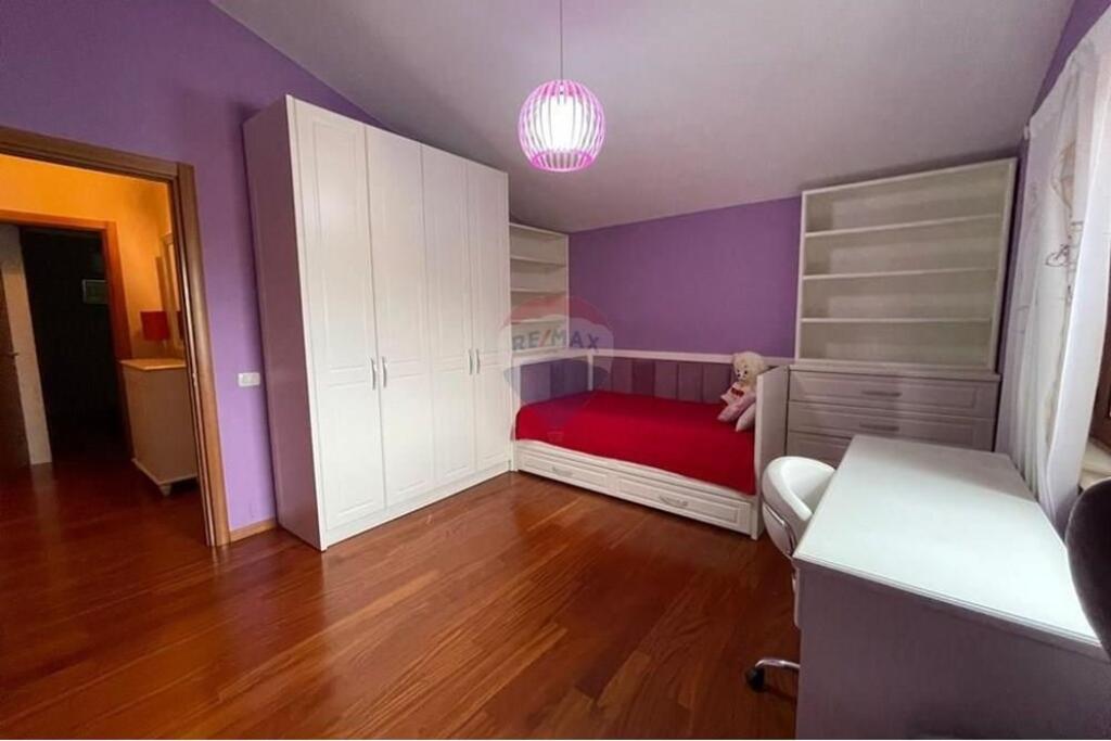 🏡 Appartamento 2+1+2 in Affitto – Kodra e Priftit