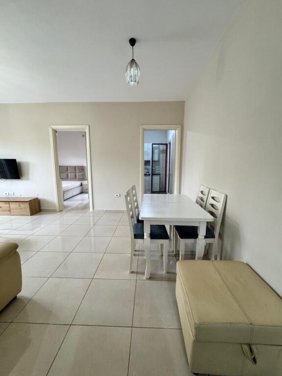 2+1,furnished near the train station,near maria bonita,price 600 thousand lek