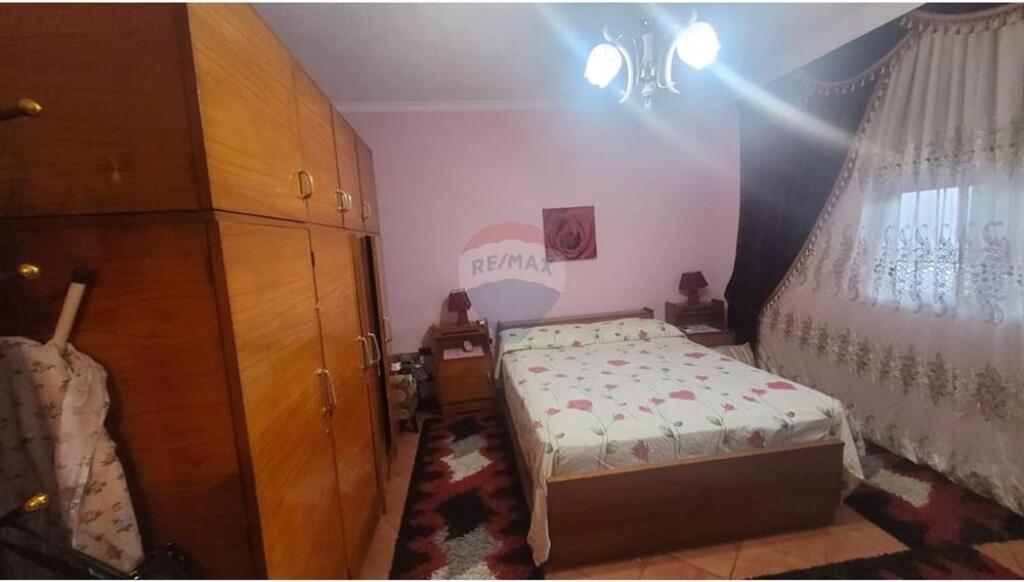 Shtëpi private - Për Shitje - UBT, Kamëz(ID: 530221066-52)