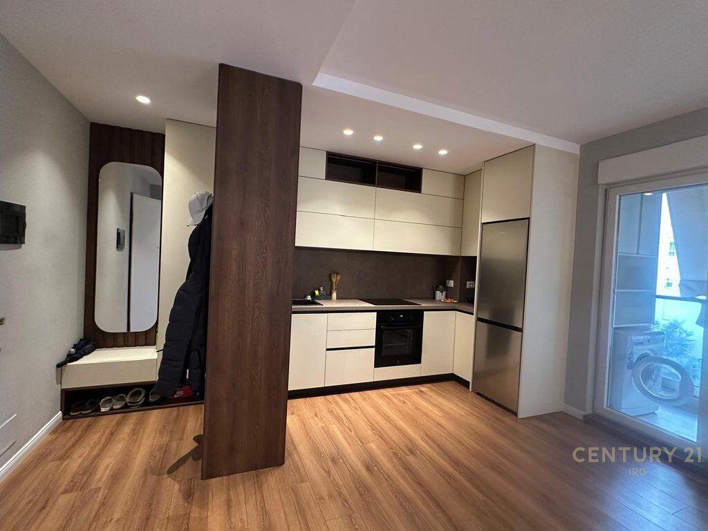 Appartamento 1+1 In Affitto, Complesso Magnet, 21 Dhjetori 650 € /Mese Sup. Totale 65m2