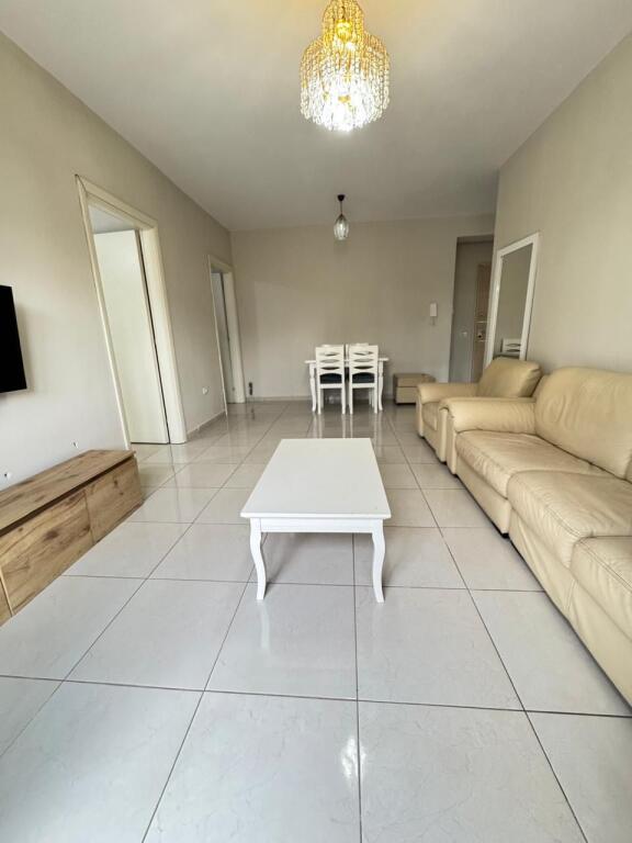 2+1,furnished near the train station,near maria bonita,price 600 thousand lek