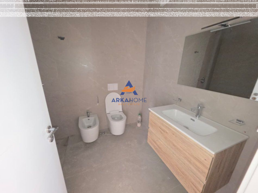 AFFITTASI APPARTAMENTO •2+1 +2 BAGNI" MUNICIPIO DI PARISIT, DI FRONTE AL COMPLESSO KIKA "1100 EURO
