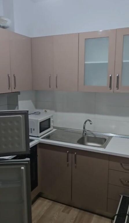 Apartament me qera 1+1 📍Astir