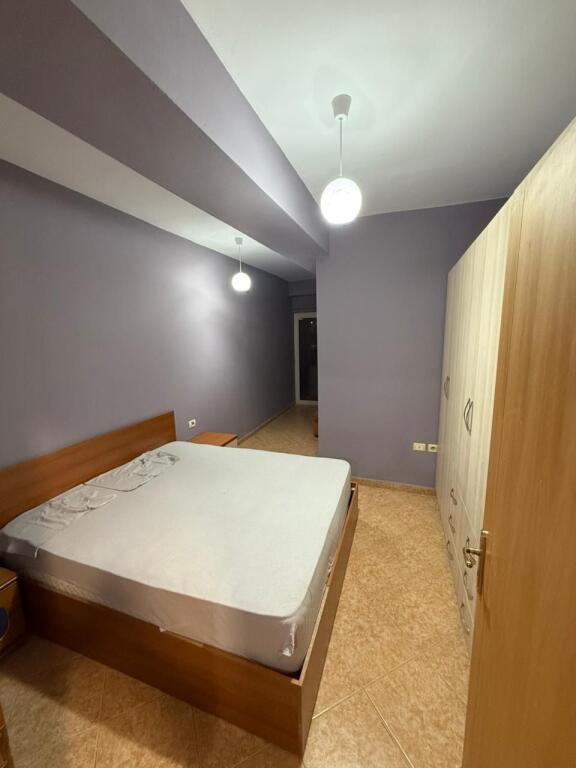 Xhamllik, 2+1 apartment for rent!