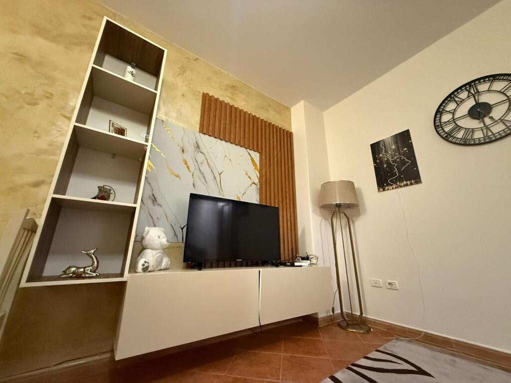 Apartment 1+1 for rent at Polyclinic, Durrës – 450€