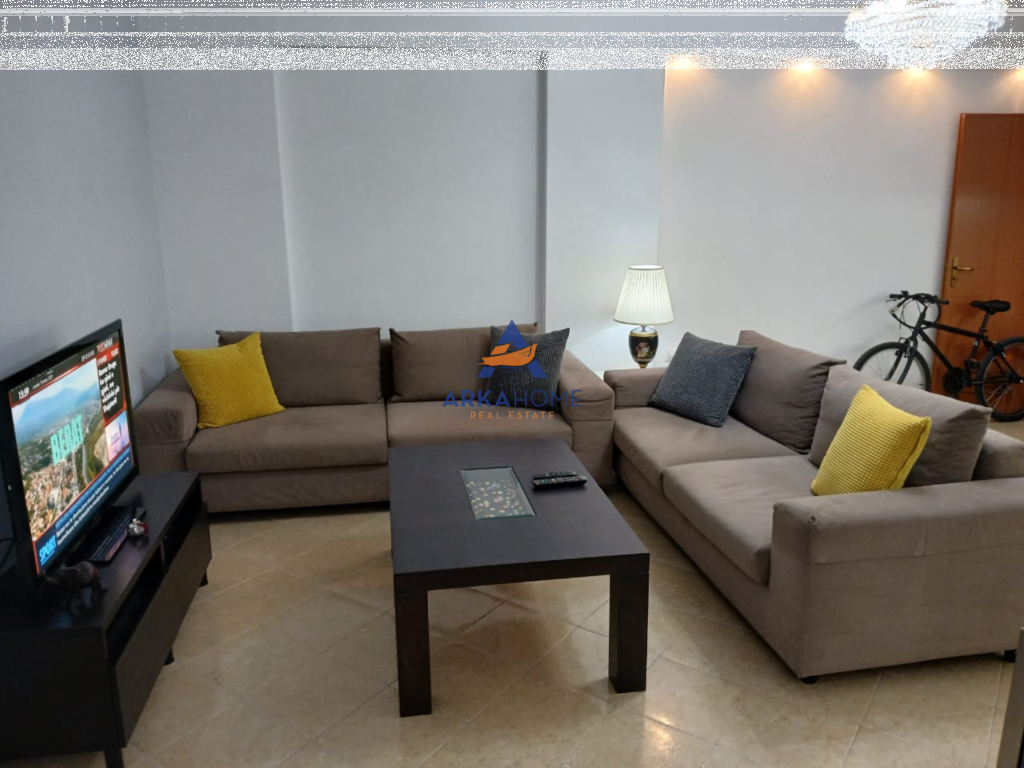 APPARTAMENTO IN AFFITTO 2+1+ BALCONE" VICINO AL RISTORANTE FRESKU" 520 EURO