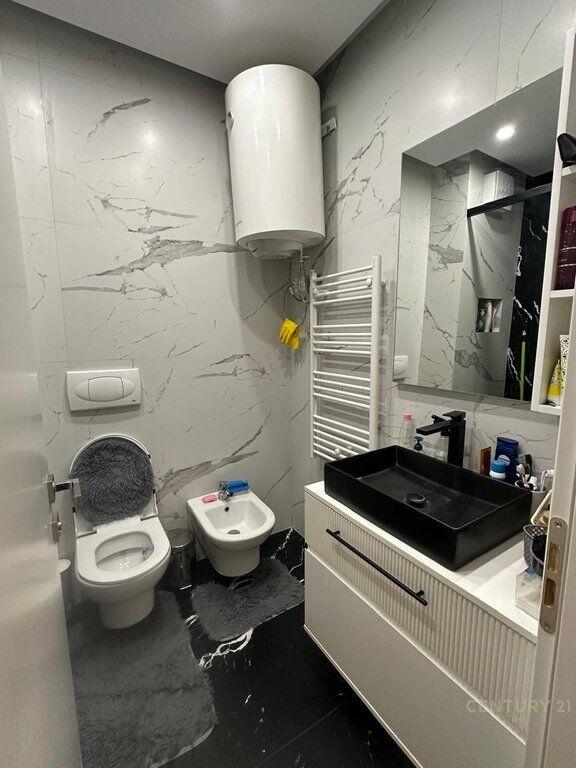 Appartamento 1+1 In Affitto, Complesso Magnet, 21 Dhjetori 650 € /Mese Sup. Totale 65m2