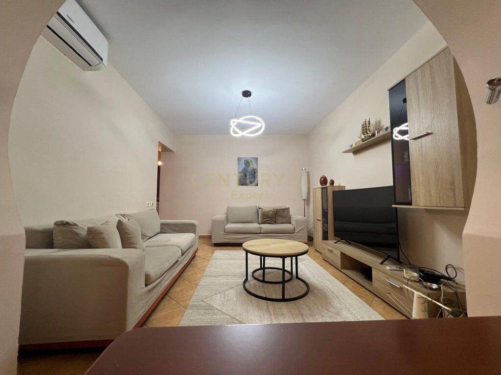 Appartamento 2+1 in Affitto a Myslym Shyri, Tirana – 700€ | 72 m² 700 € /Mese Sup. Totale  72m2