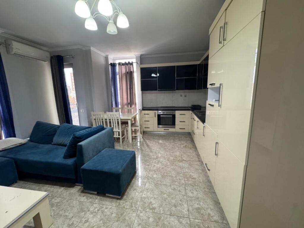 Jepet apartament me qera 2+1, Ish Fusha e Aviacionit