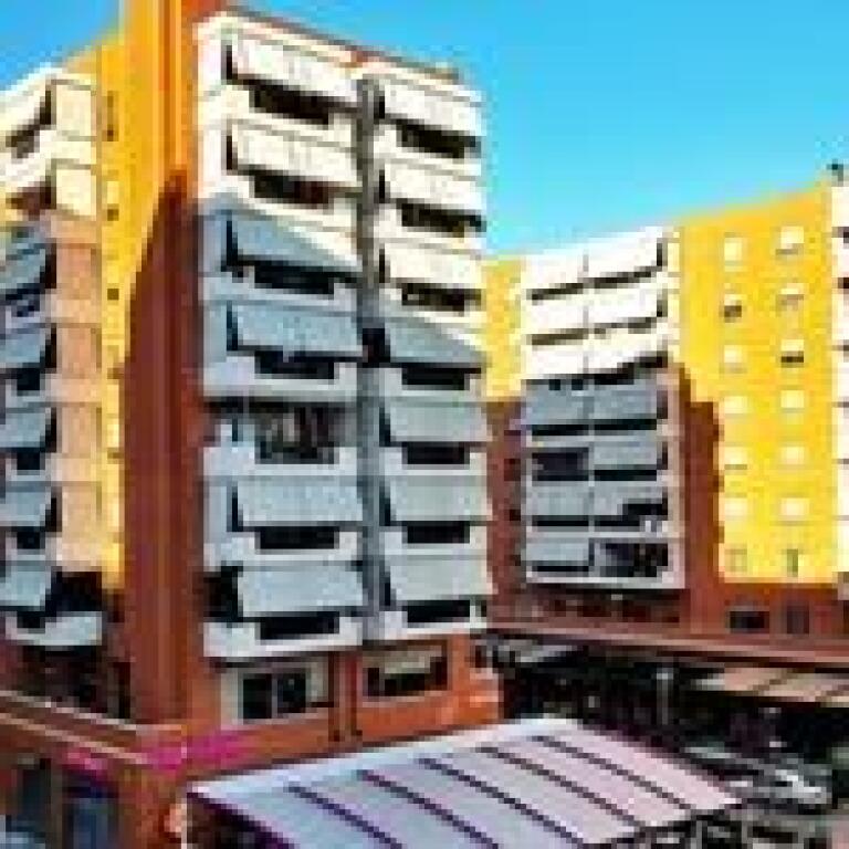 📌Appartamento 3+1+2+ 3 posti auto in affitto – Complesso Delijorgji