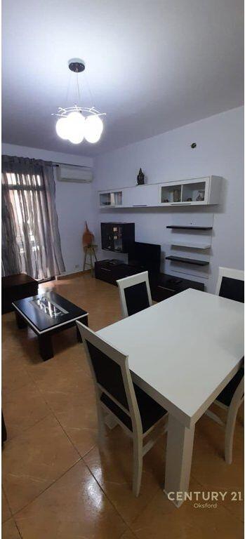Apartment 2+1 for sale in Blloku