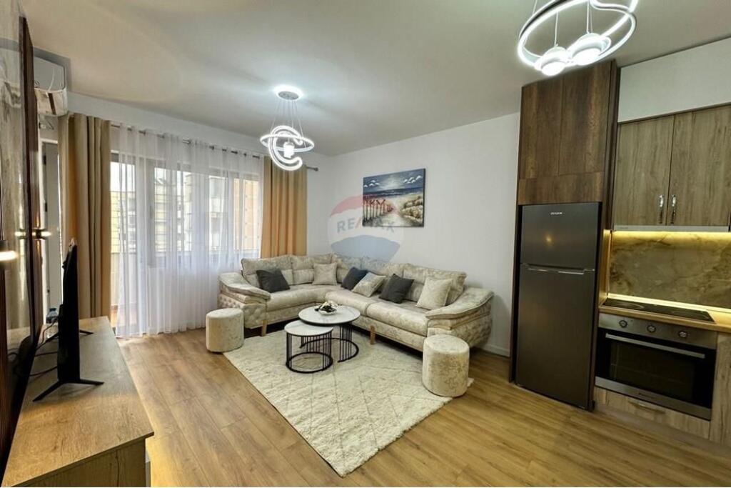VENDESI APPARTAMENTO 2+1, ASTIR
