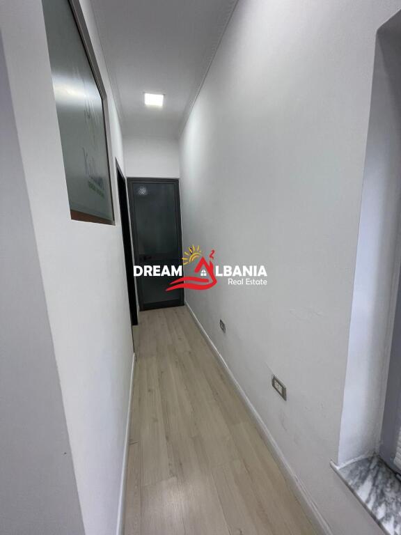 Office for sale in the Selvise area on Xhemal Tafaj street, Tirana (ID 4171451)